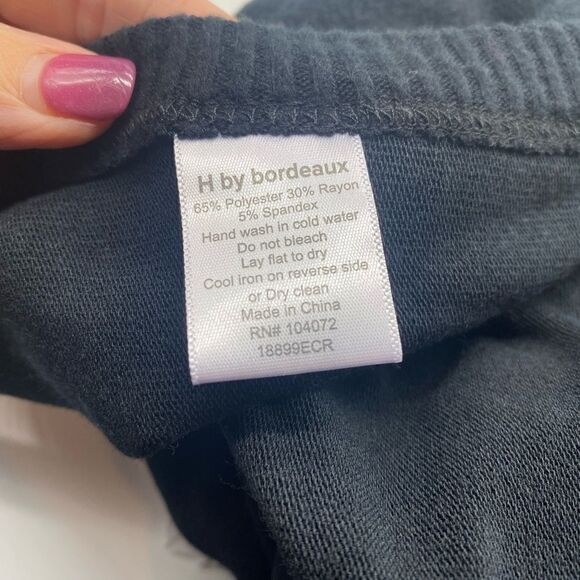 Nordstom Bordeaux Center Seam Sweater S1X - Picture 9 of 9